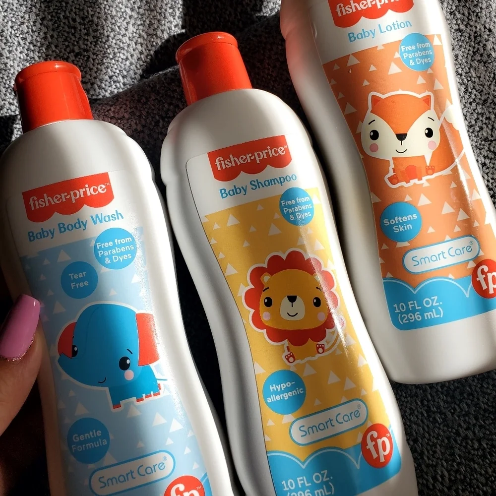 Brand New Fisher-Price Baby Wash/ Shampoo/Lotion Set of (3)